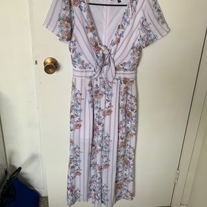 Pretty romper worn once